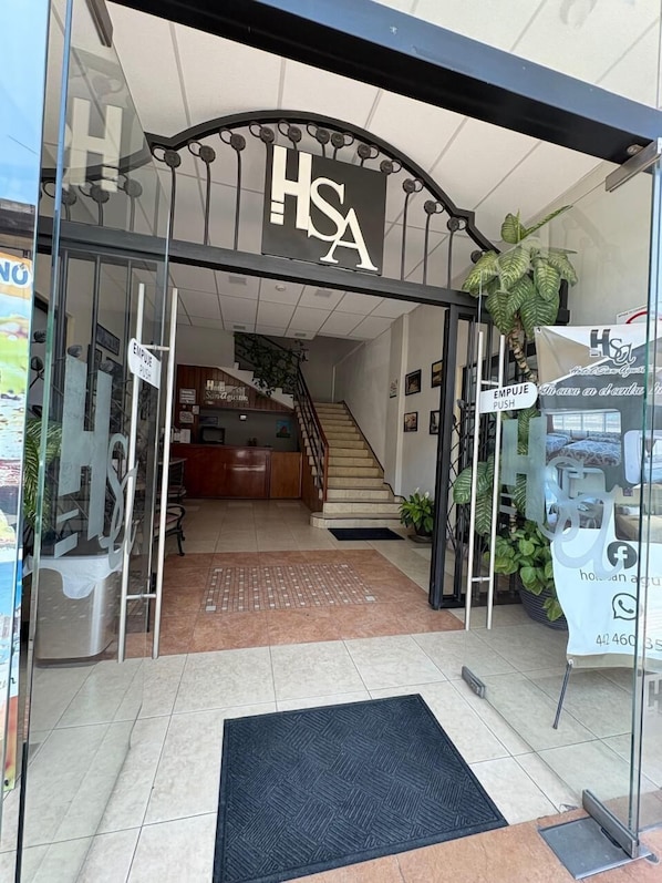 Voorkant van accommodatie