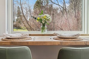 Interior - Peaceful Creekside Villa, Walk to Flathead Lake (Lakeside)