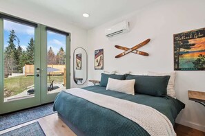 旅行婴儿床、免费 WiFi