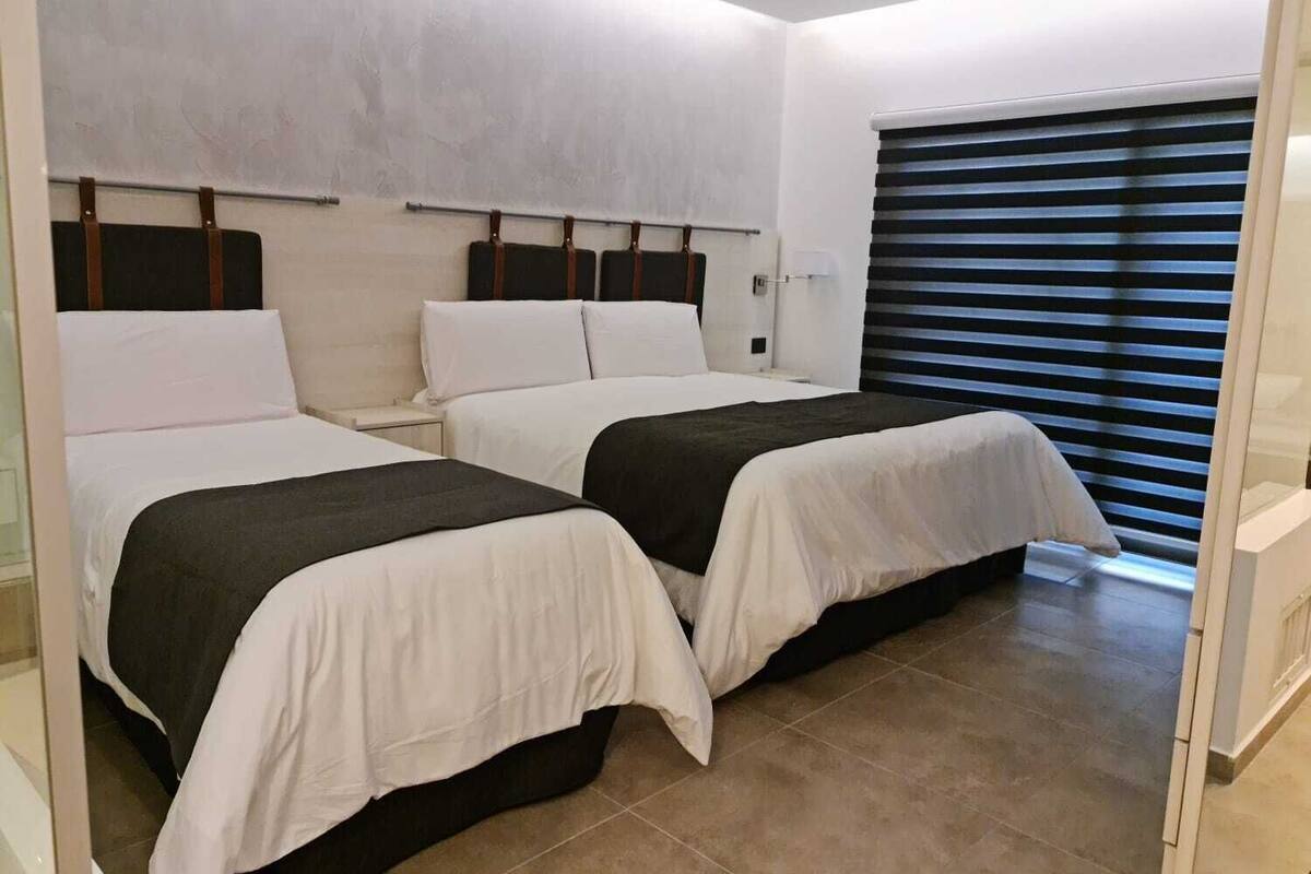 Triple Room | Premium bedding, in-room safe, desk, laptop workspace