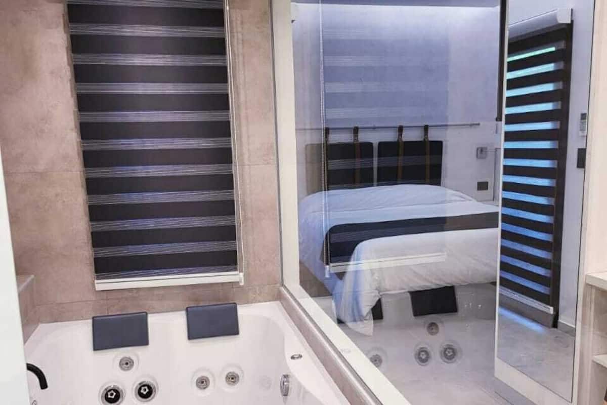 Deluxe Double Room | Premium bedding, in-room safe, desk, laptop workspace