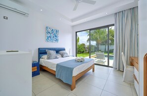 4 Schlafzimmer, Bügeleisen/Bügelbrett, Reisekinderbett, WLAN