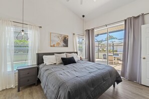 4 chambres, fer et planche à repasser, Wi-Fi, draps fournis