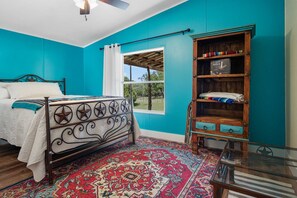 4 dormitorios, tabla de planchar con plancha, wifi y ropa de cama
