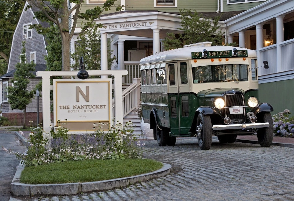 The Nantucket Hotel & Resort by null