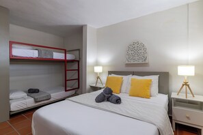 3 bedrooms, WiFi