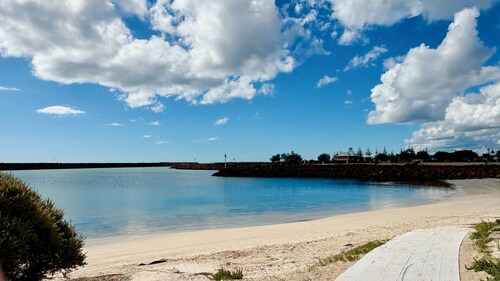Beachside Bliss at Galley Cove House – Renovated 2BR Retreat