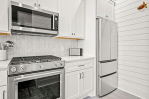 Cottage (1 Bedroom) | Interior - S'mores on the Shore 550 SOU (Port Aransas)