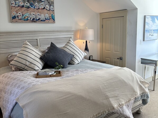 1 chambre, bureau, fer et planche à repasser, accès au Wi-Fi (inclus)