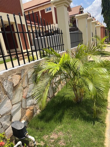 Cozy 4-bedroom house in lovely KAS Valley Estate, Oyibi, Greater Accra Region