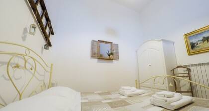 Apartment historic center a few kilometers from the beaches of Salento