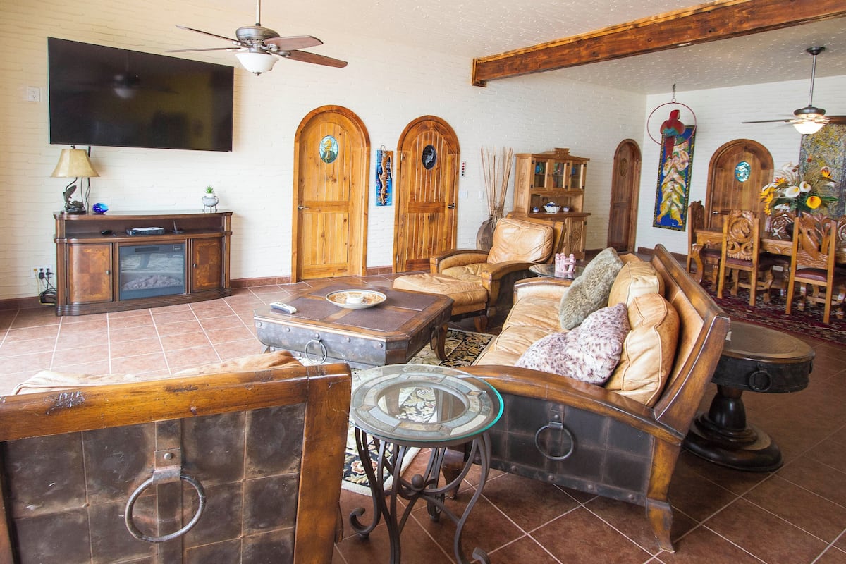 Family House, Balcony, Sea View | Living area