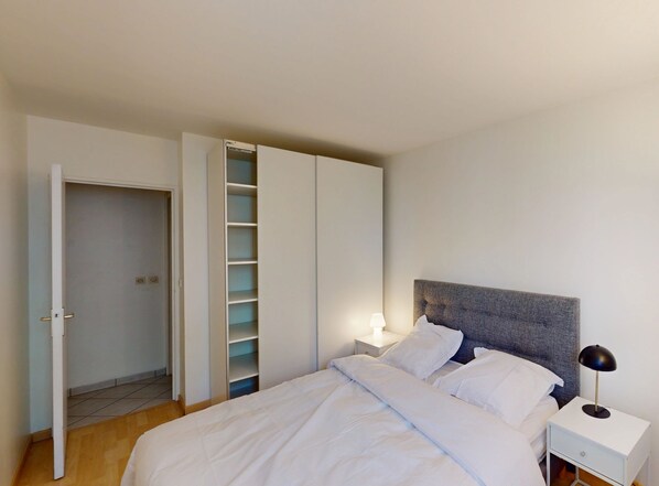 3 soverom, strykejern/-brett, wi-fi og sengetøy