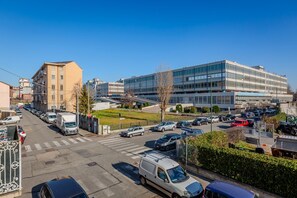 Estúdio conforto | Vista para a rua