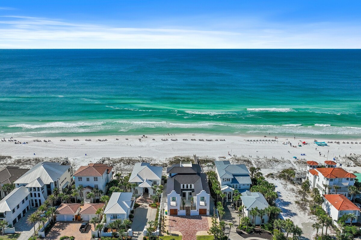 Photo 5 of Regal Beachfront Retreat: Pool, Spa, Chef's Kitchen, Outdoor Kitchen