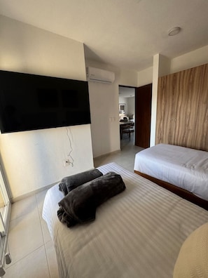 2 bedrooms, iron/ironing board, WiFi, bed sheets