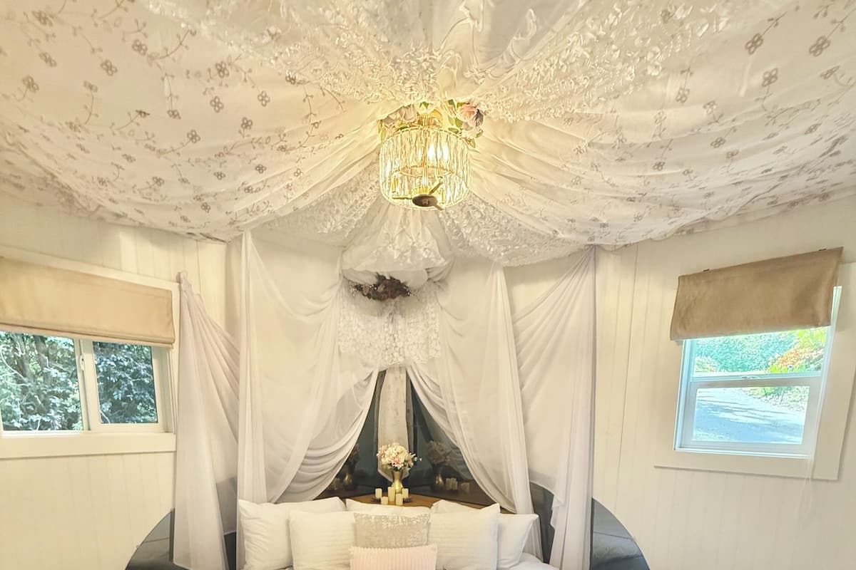 1 quarto, roupas de cama premium, edredons de pluma