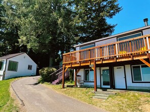 Panoramic House, 2 Bedrooms, Balcony, Lake View | Terrace/patio - The Florentine Waterfront Hotel (Dunes City)