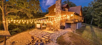 Bearloga:Hot Tub, Sauna, Stunning Views, 75 acres