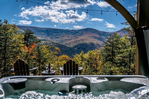 Bearloga:Hot Tub, Sauna, Stunning Views, 75 acres