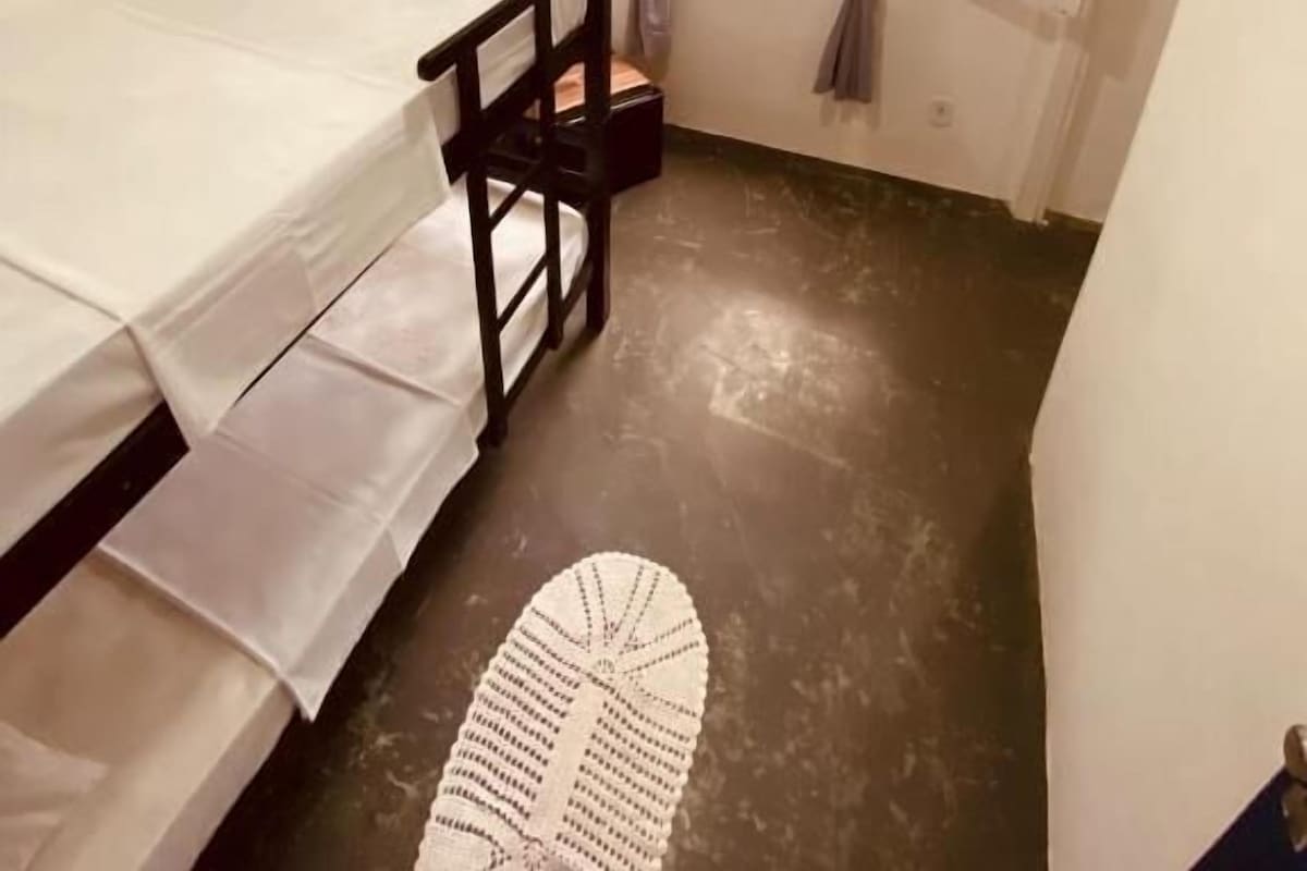 Economy Twin Room