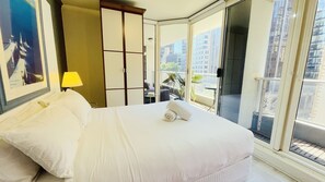 2 bedrooms, blackout drapes, iron/ironing board, free WiFi - Sydney CBD 2Bedroom Apartment (Sydney)