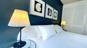 2 chambres, rideaux d’obscurcissement, fer et planche à repasser