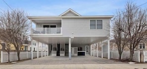 Exterior - Come celebrate the Holiday Season in the Wildwoods!! (Wildwood)