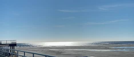 Beach nearby, sun loungers