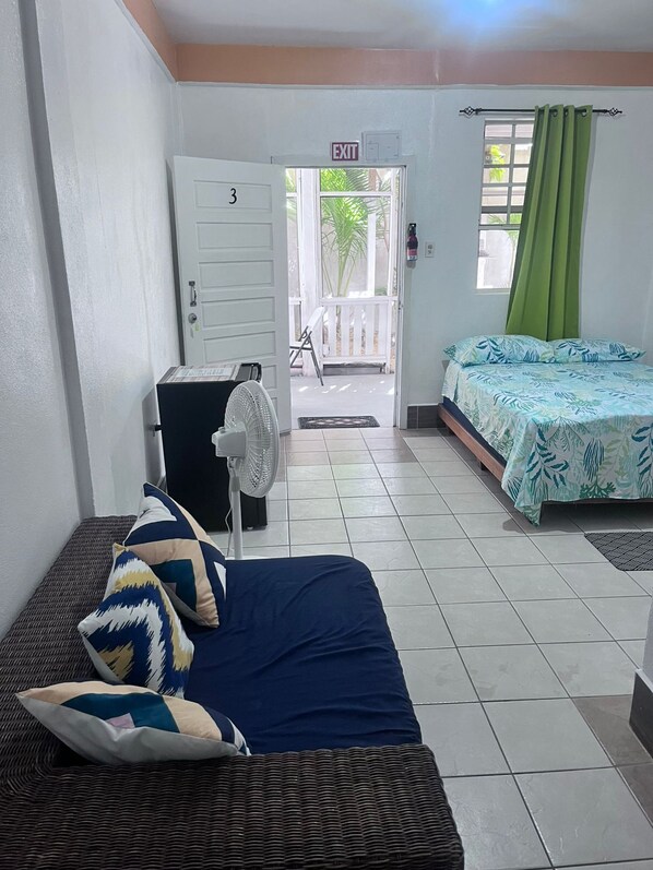 Comfort-Einzelzimmer | Zimmersafe, kostenloses WLAN, Bettwäsche