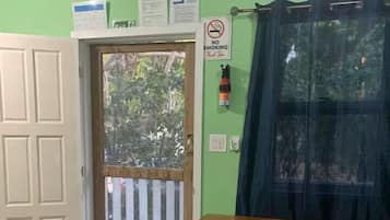 Smart TV 22 pulgadas con canales de televisión digitales