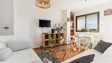 TV, DVD player, stereo