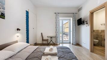 1 bedroom, free WiFi, bed sheets