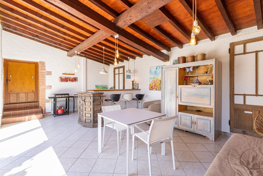 Maison De Vacances 'Lina' Avec Terrasse Privée, Wi-fi Et Climatisation - Le Boulou