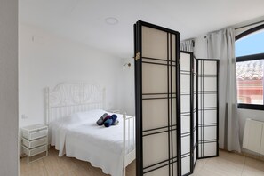 1 makuuhuone, silitysrauta/-lauta, ilmainen Wi-Fi, vuodevaatteet