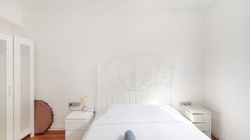 3 chambres, fer et planche Ă repasser, Wi-Fi gratuit, draps fournis