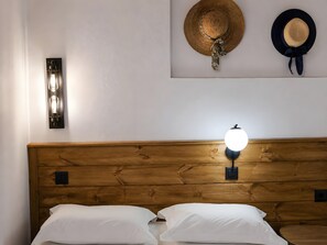 1 bedroom, iron/ironing board, free WiFi, bed sheets - Traditional Κefalos Apt with Wooden Ceilings (Kos)