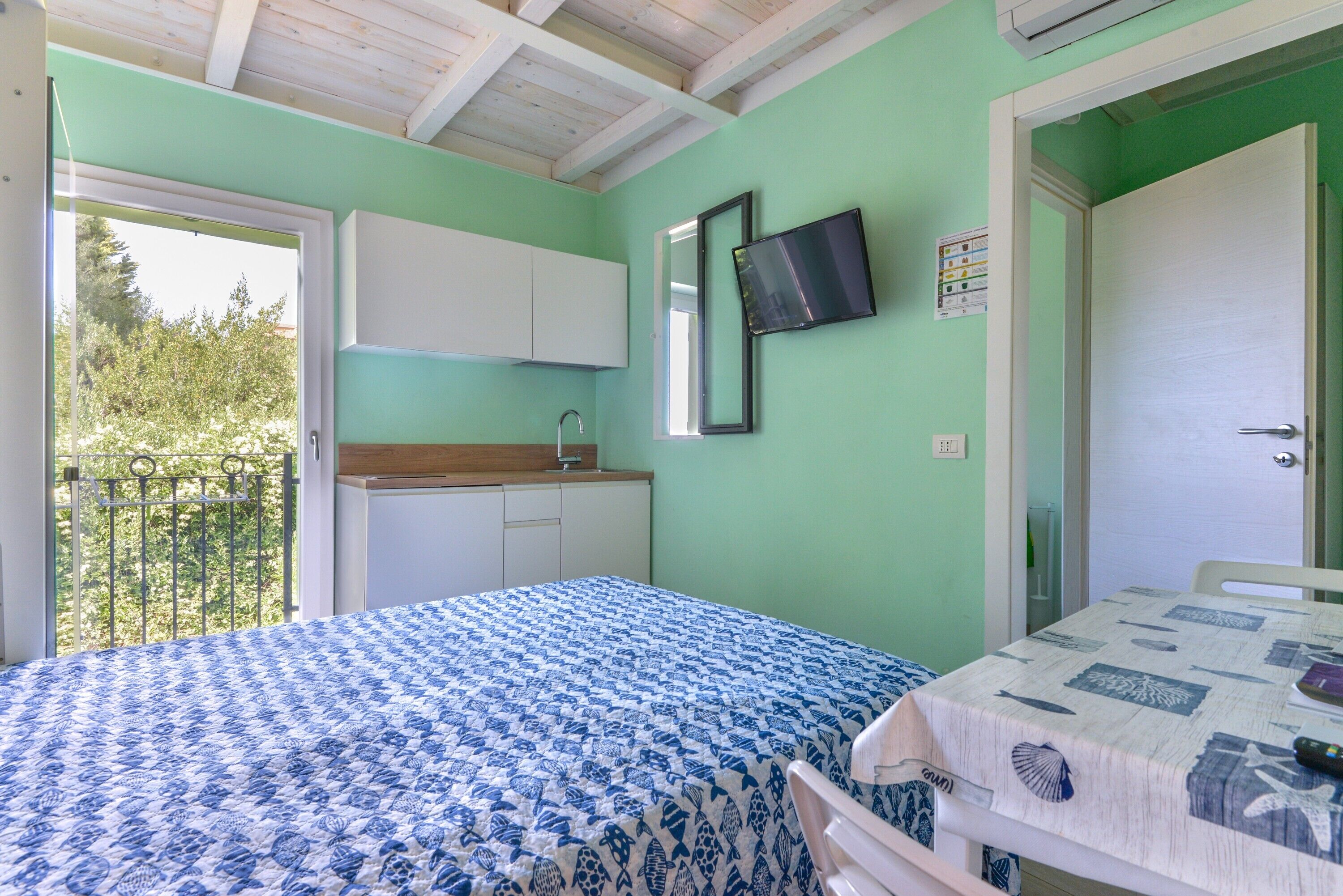 1 bedroom, free WiFi, bed sheets