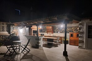 Outdoor dining - Apartment 'Amalava' with Sea View, Wi-Fi and Air Conditioning (El Paso)