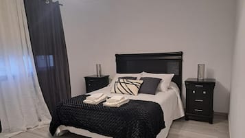3 habitaciones, tabla de planchar con plancha y wifi gratis