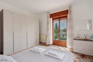 2 habitaciones, wifi gratis y ropa de cama