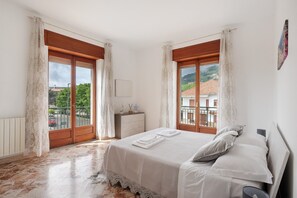 2 habitaciones, wifi gratis y ropa de cama