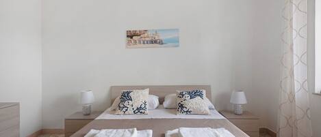 2 bedrooms, free WiFi, bed sheets