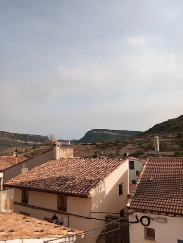 Room 'Triple Con Balcón' with Balcony and Wi-Fi