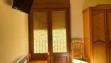 1 chambre, accès au Wi-Fi (inclus), literie fournie