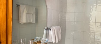 Room 'Matrimonio' with Balcony and Wi-Fi
