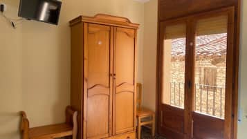 1 habitación, wifi gratis y ropa de cama