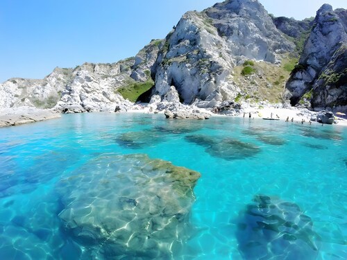 Holiday Home 'Casa Nuovissima' with Sea View, Wi-Fi and Air Conditioning