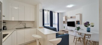 Vacation 'Estrella' with Wi-Fi and Air Conditioning