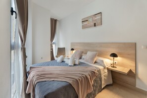 2 habitaciones, tabla de planchar con plancha y wifi gratis 